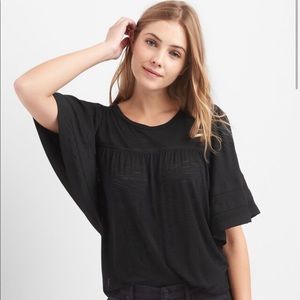 Gap black layer flutter sleeve slub top XS